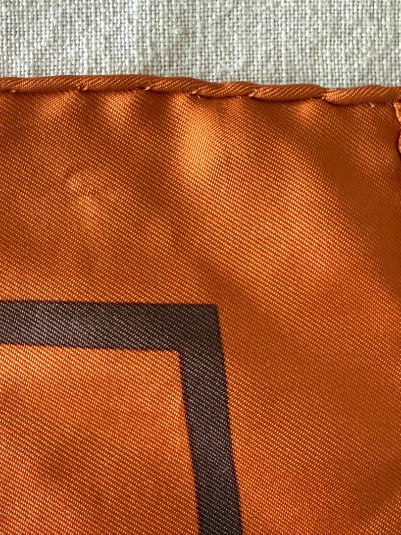 HERMES エルメス プチ　カレ　スカーフ ガヴロッシュ ボルデュックリボン