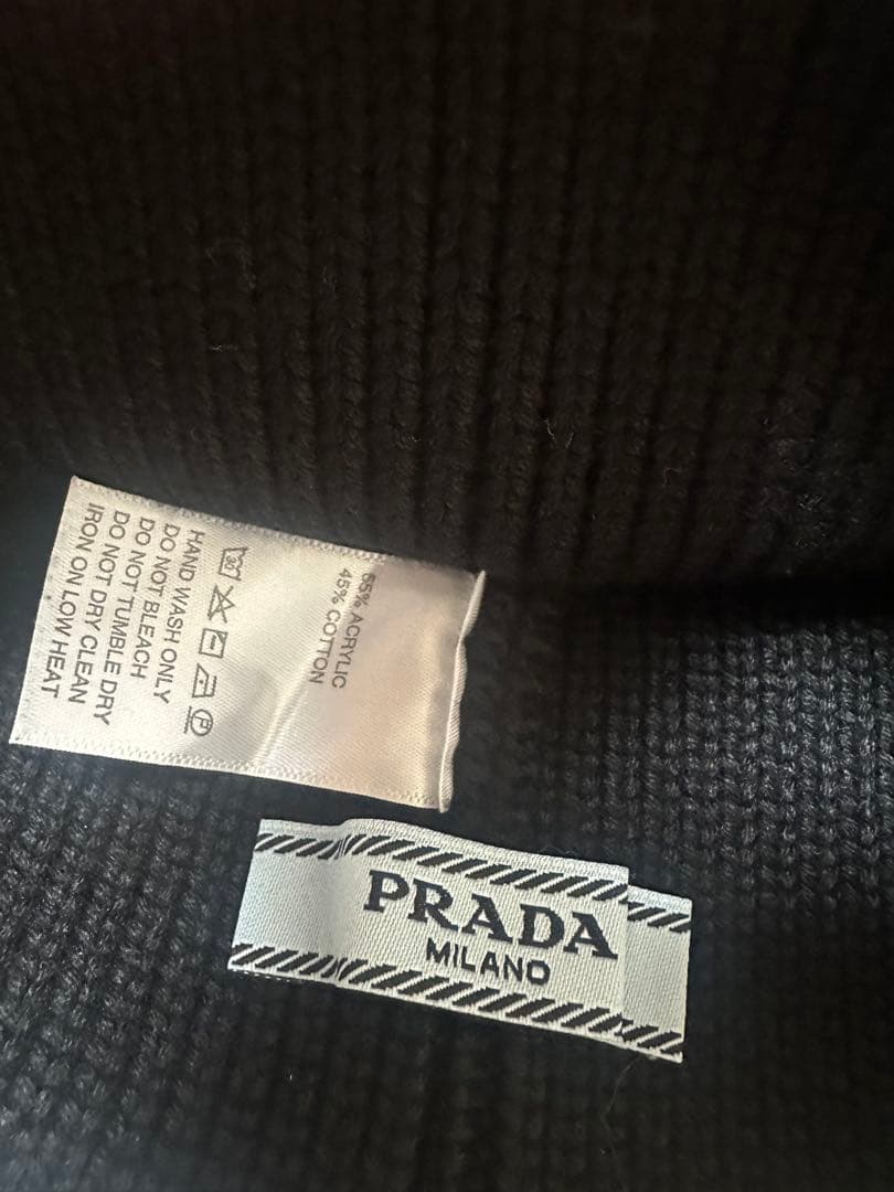 PRADA ブラック ニット帽☆男女兼用