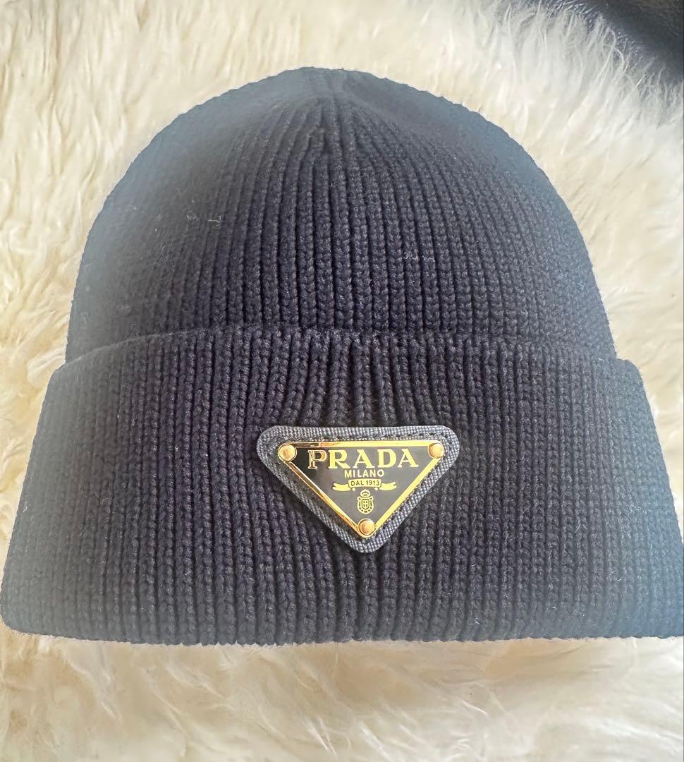 PRADA ブラック ニット帽☆男女兼用