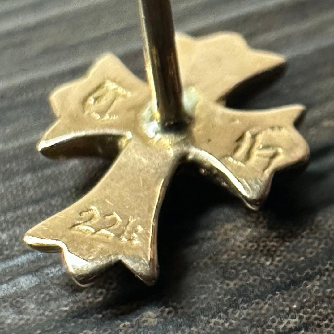 ■ Chrome Hearts 22k スタッド CHプラス ピアス ■ 1D
