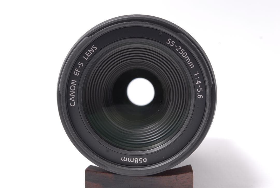 ★手ぶれ補正★ Canon EF-S 55-250mm IS 【前後キャップ付】