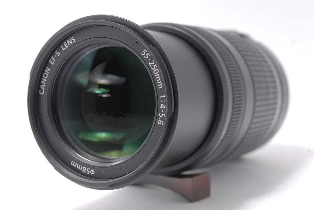 ★手ぶれ補正★ Canon EF-S 55-250mm IS 【前後キャップ付】