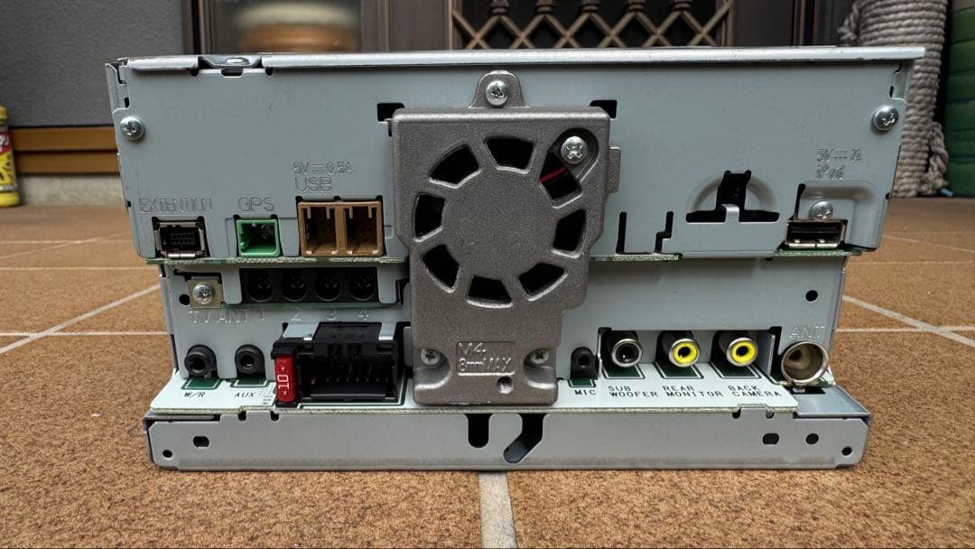 Pioneer carrozzeria 楽ナビ AVIC-RL901 8インチ