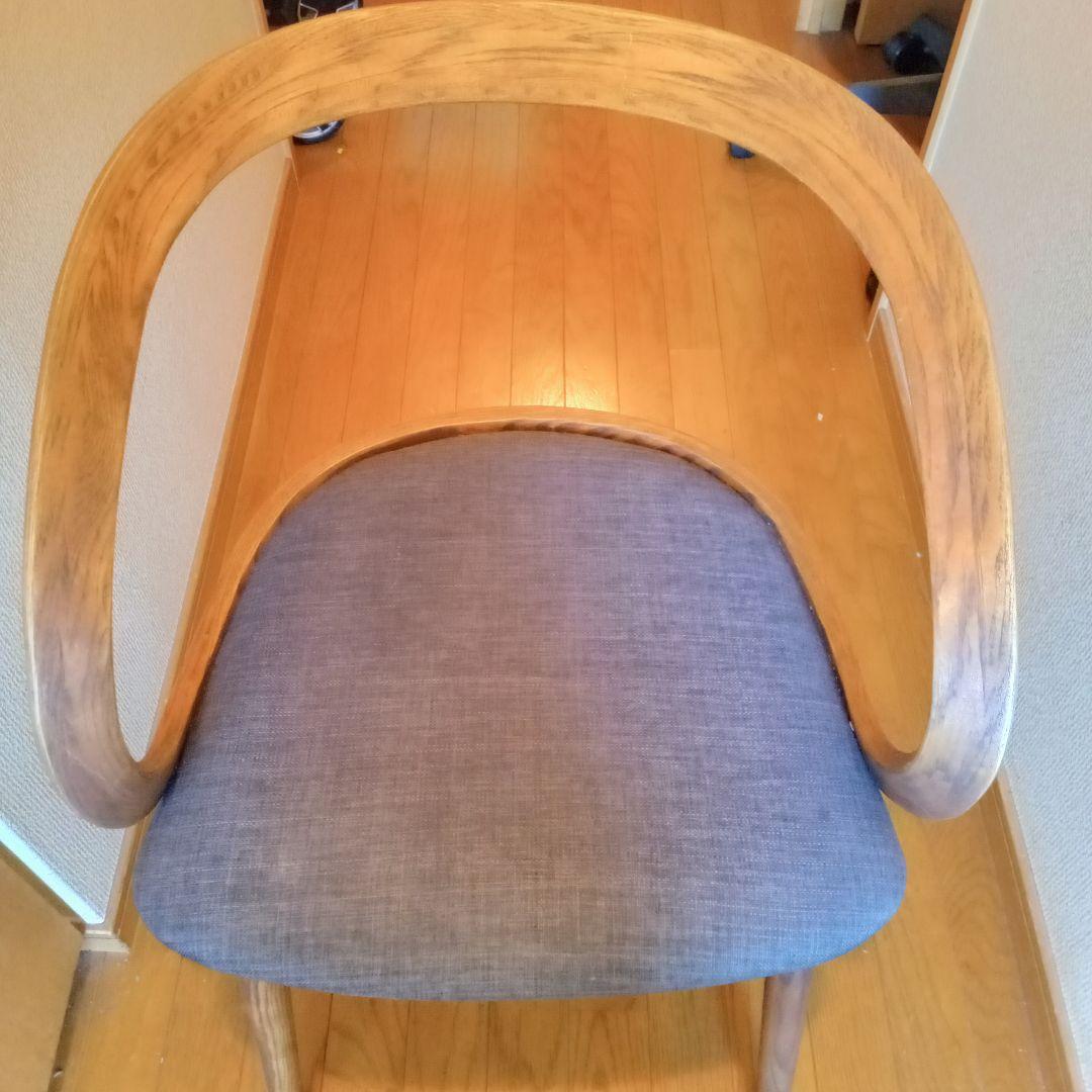 北欧風 曲線美の木製アームチェア グレー ダイニングチェア 椅子