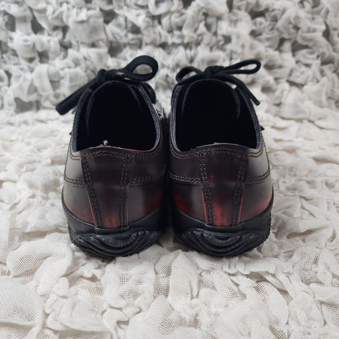 未使用 スピングルムーブ オンラインショップ限定 アドバン ガラスレザー モデル