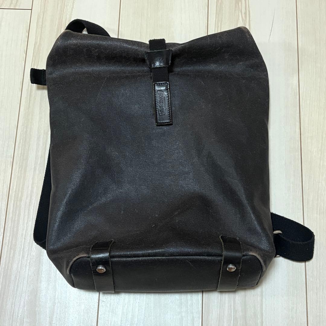 【red@普通郵便の場合翌日発送 さま専用】BROOKS backpack