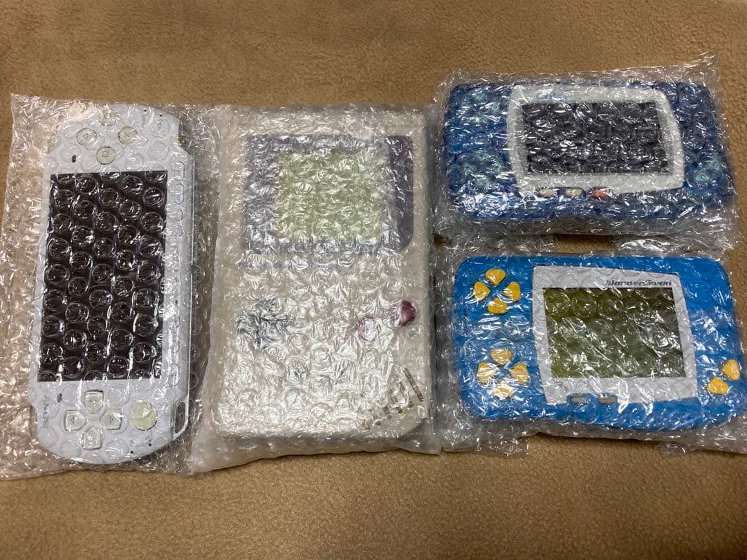 S*a様 【ジャンク】 ゲーム機本体4点(ゲームボーイ、PSP、ワンダースワン2