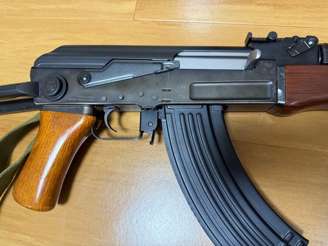 AKS47 次世代電動ガン マガジン3本セット スリング付き 東京マルイ