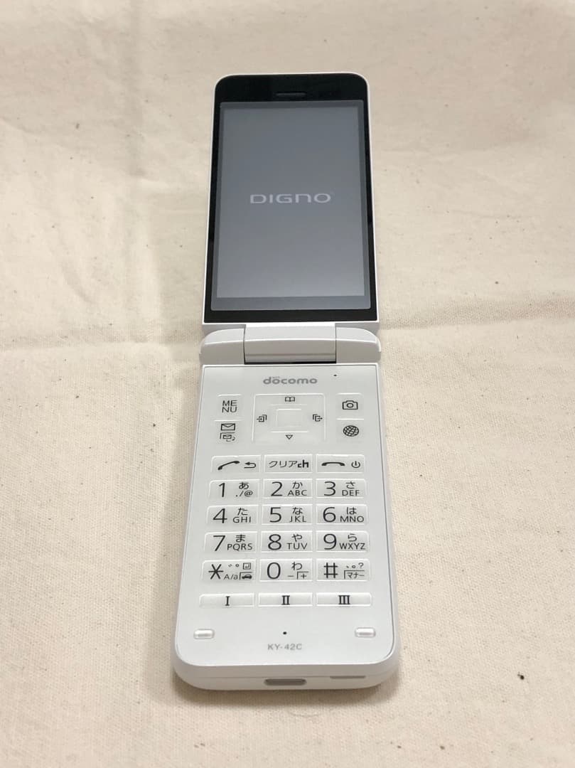 docomo DIGNO KY-42C ホワイト