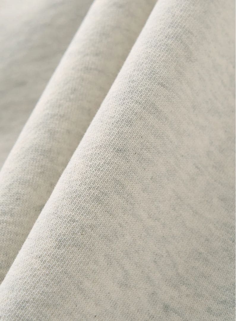 SATUR ロゴプリント トレーナー