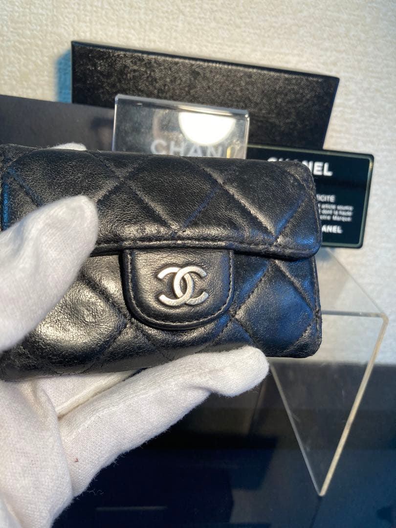 ［正規品］CHANELマトラッセ6連キーケース　シリアルシールあり