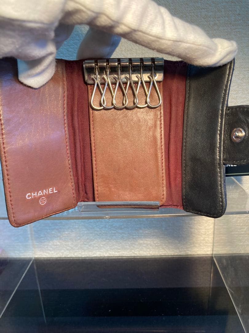 ［正規品］CHANELマトラッセ6連キーケース　シリアルシールあり