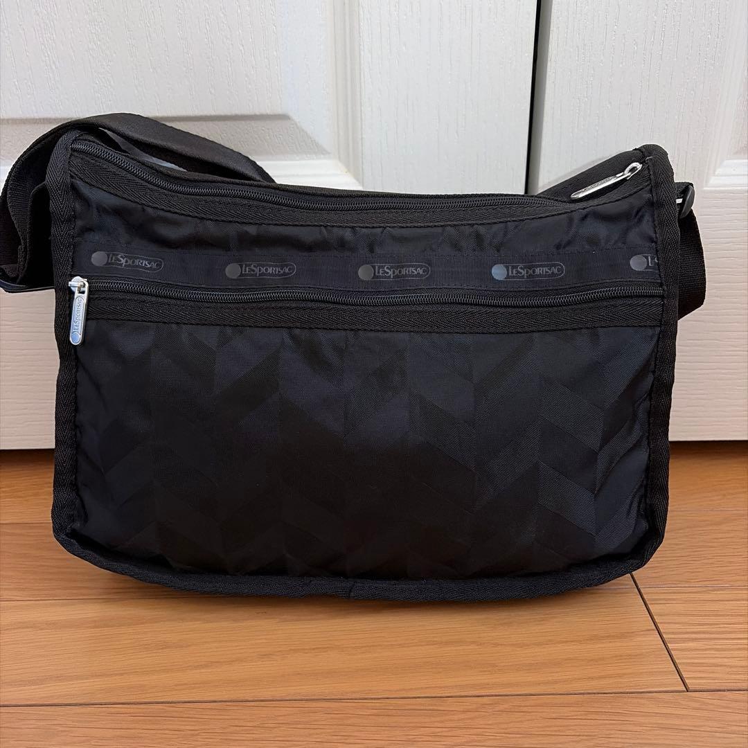美品 LeSportsac Deluxe Everyday Bag✨へリボーン柄