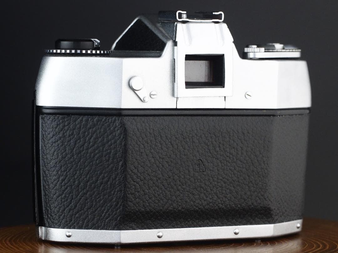 IHAGEE EXA 500 ボディ