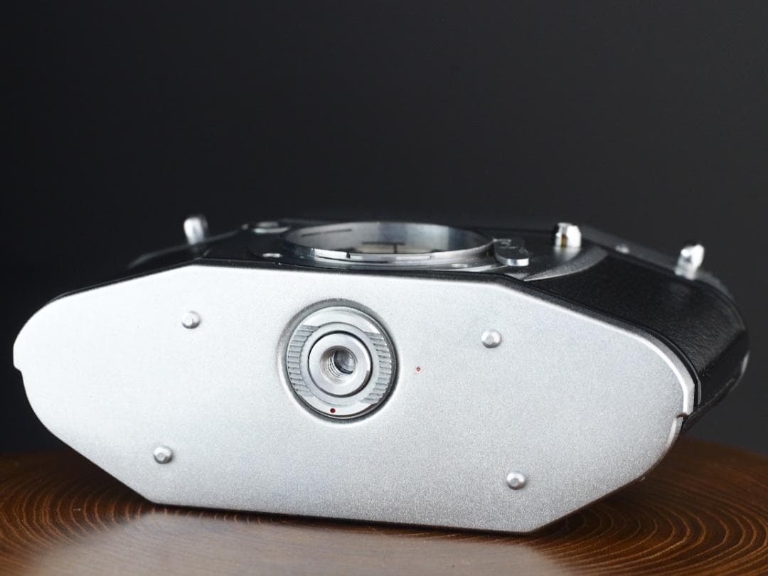 IHAGEE EXA 500 ボディ