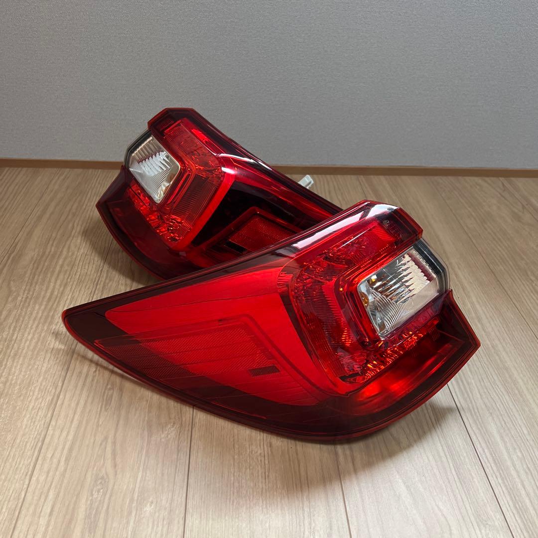 BS9 アウトバック USテールランプ　サイドマーカー