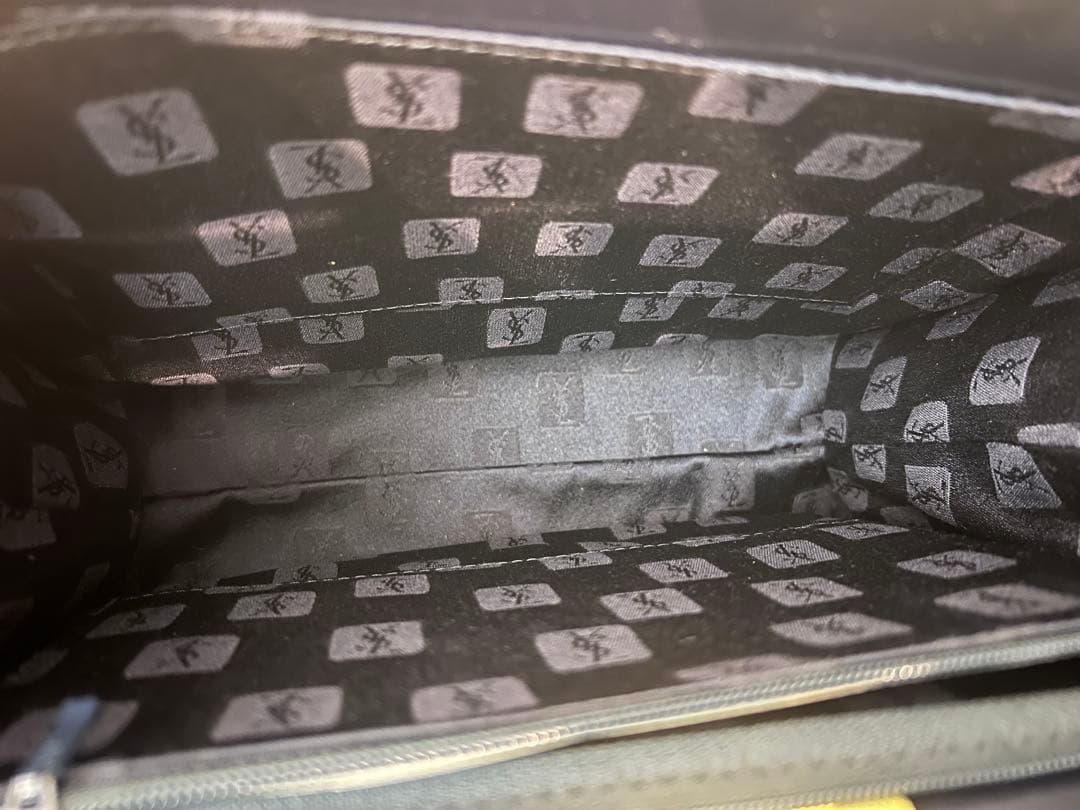 イヴサンローラン ショルダーバッグ YSL カサンドラ レザー ブラック