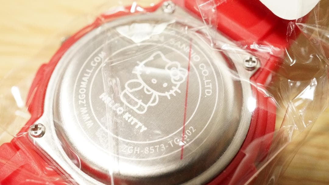 ハローキティ チャイナ服 Gショック風 サンリオ 腕時計 限定 海外 コラボ