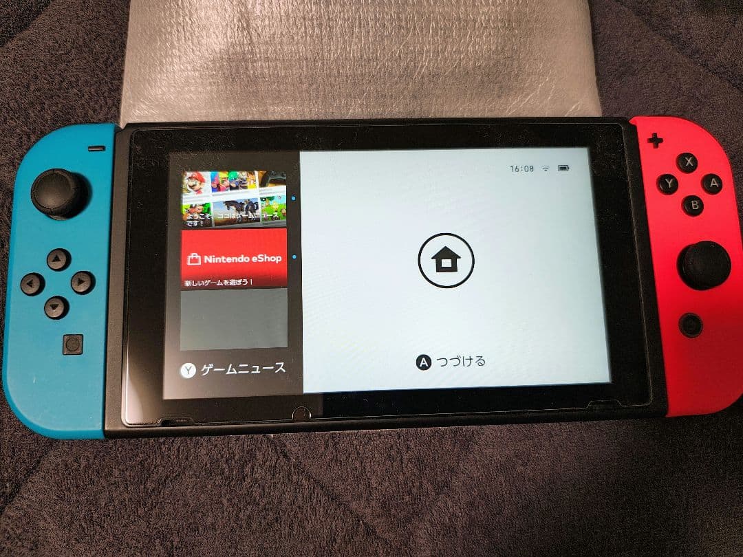 Nintendo Switch　新型　 本体 青/赤