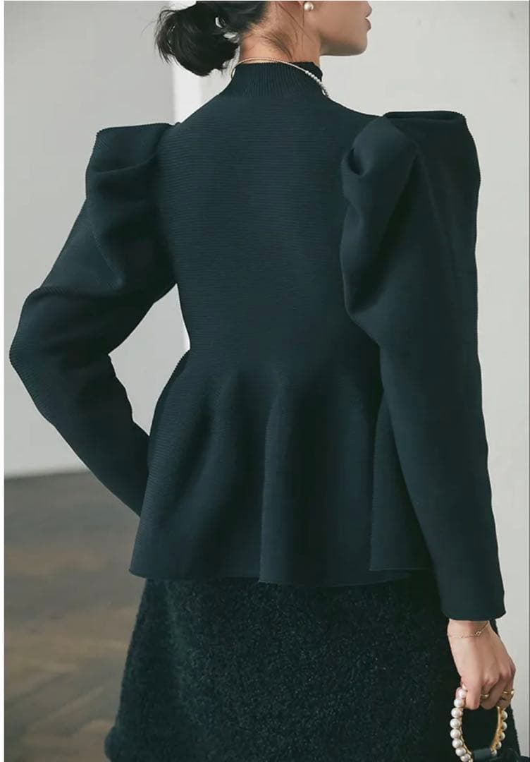 Seventen by MihoKawahito ペプラムパフニット