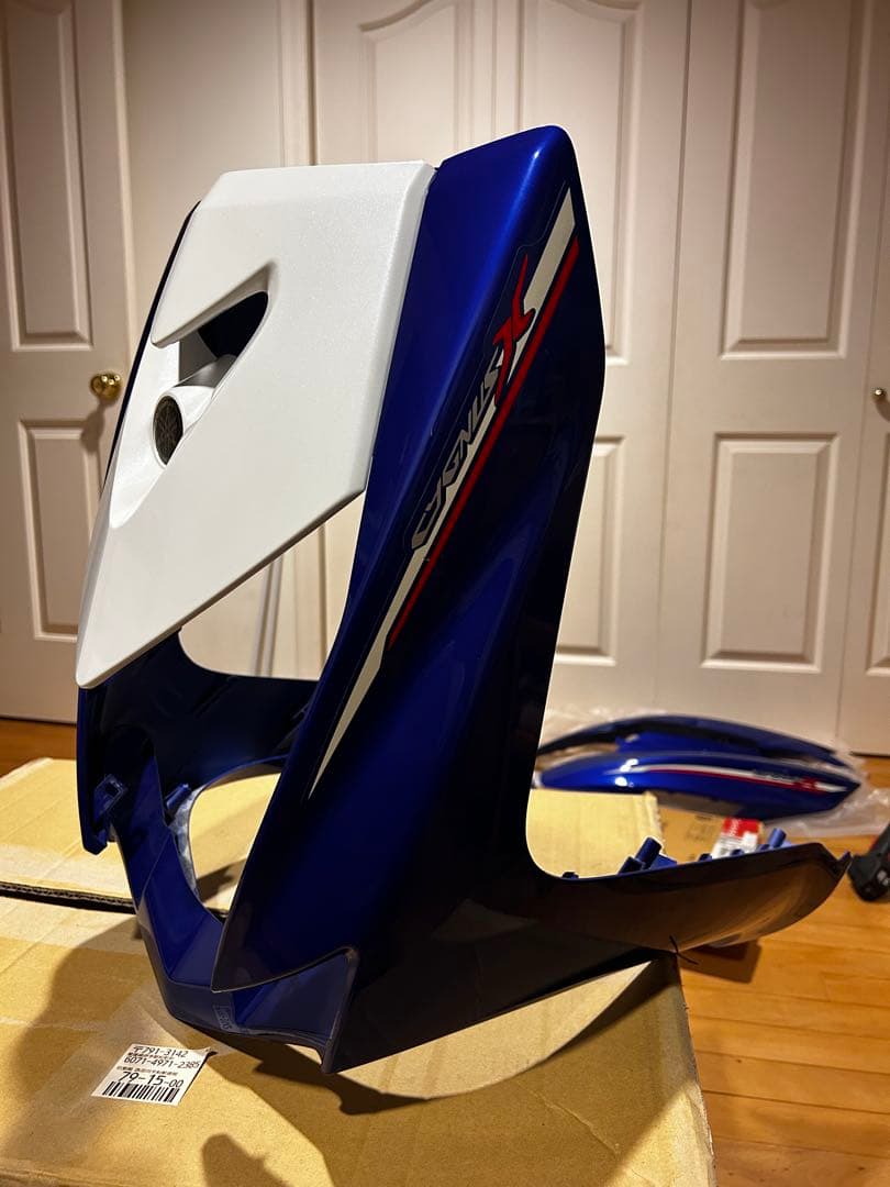 シグナスX 4型 中古純正外装セット