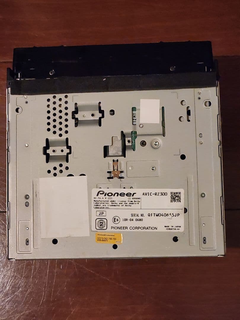 Pioneer AVIC-RZ300 カーナビ 最新地図SDカード付