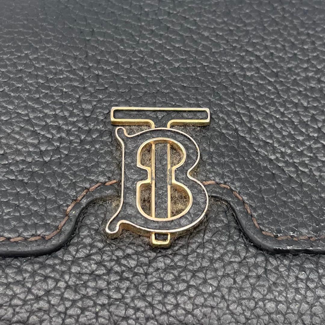 BURBERRY 二つ折り財布　レザー　ブラック　ゴールドロゴ