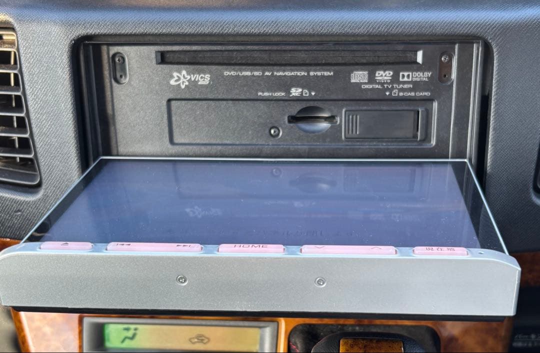 スズキ純正　ケンウッド SKXS800 GPSナビ（2015年版地図）8インチ