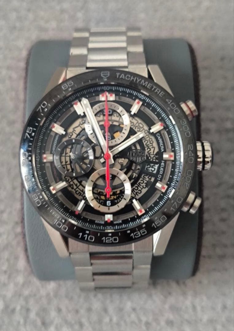 TAG HEUER CAR201V カレラ クロノグラフ キャリバーホイヤー01