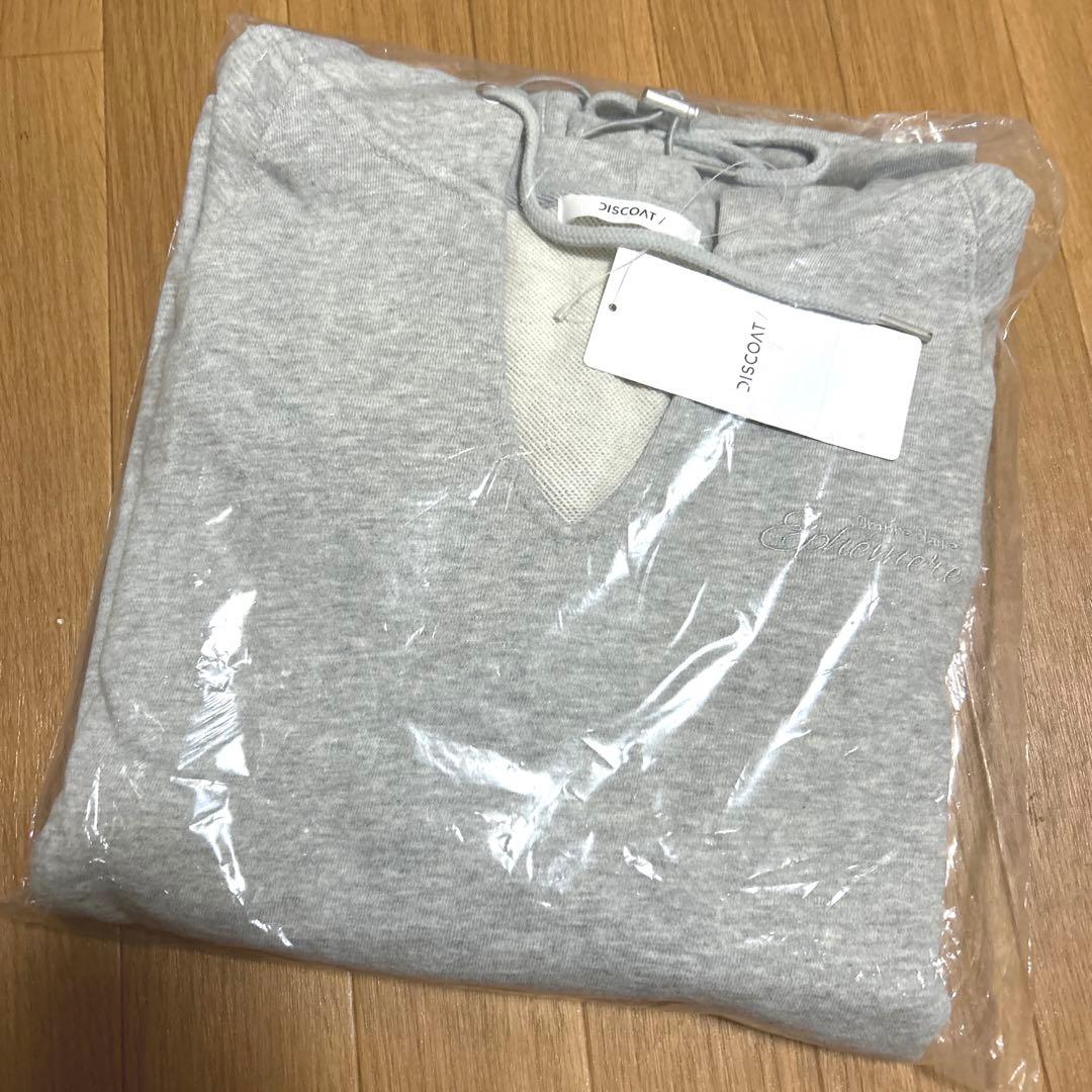 DISCOAT ワンポイント刺繍スウェットドロストフーディ