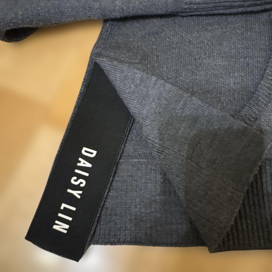 Daisy Linしっとりウールパーカー