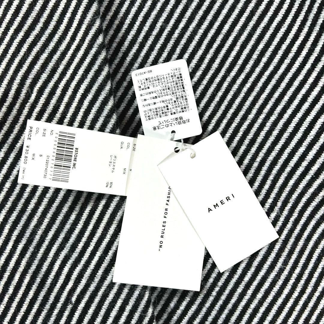 新品未使用タグ付き✨AMERI 2WAY ケープパフスリーブ コート　S 黒白