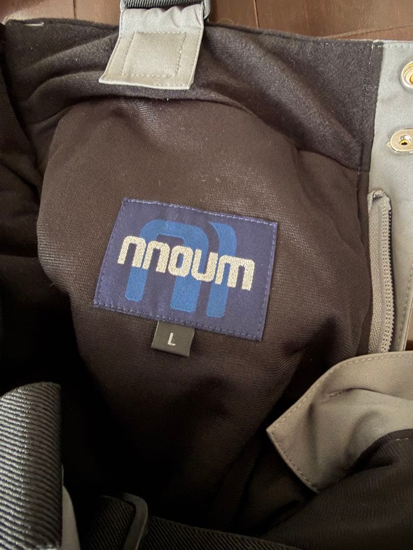 スキーウェア　上下セット　nnoum