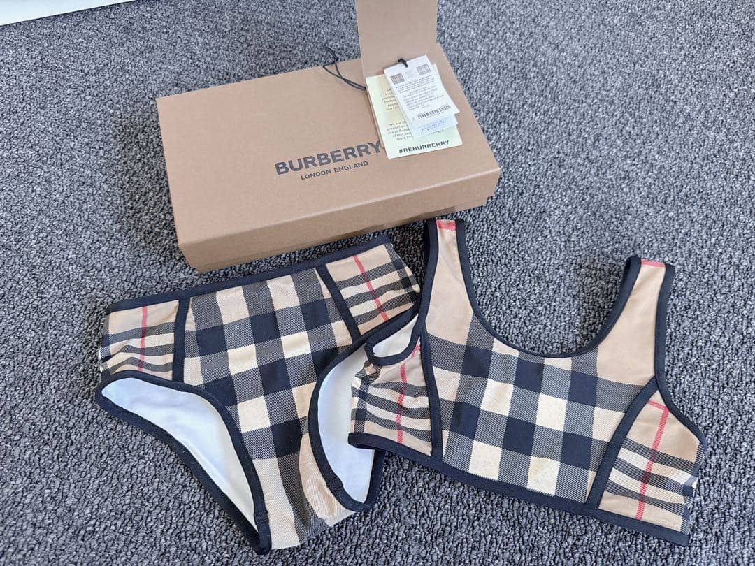 BURBERRY キッズ コントラスト チェック ストレッチナイロン ビキニ