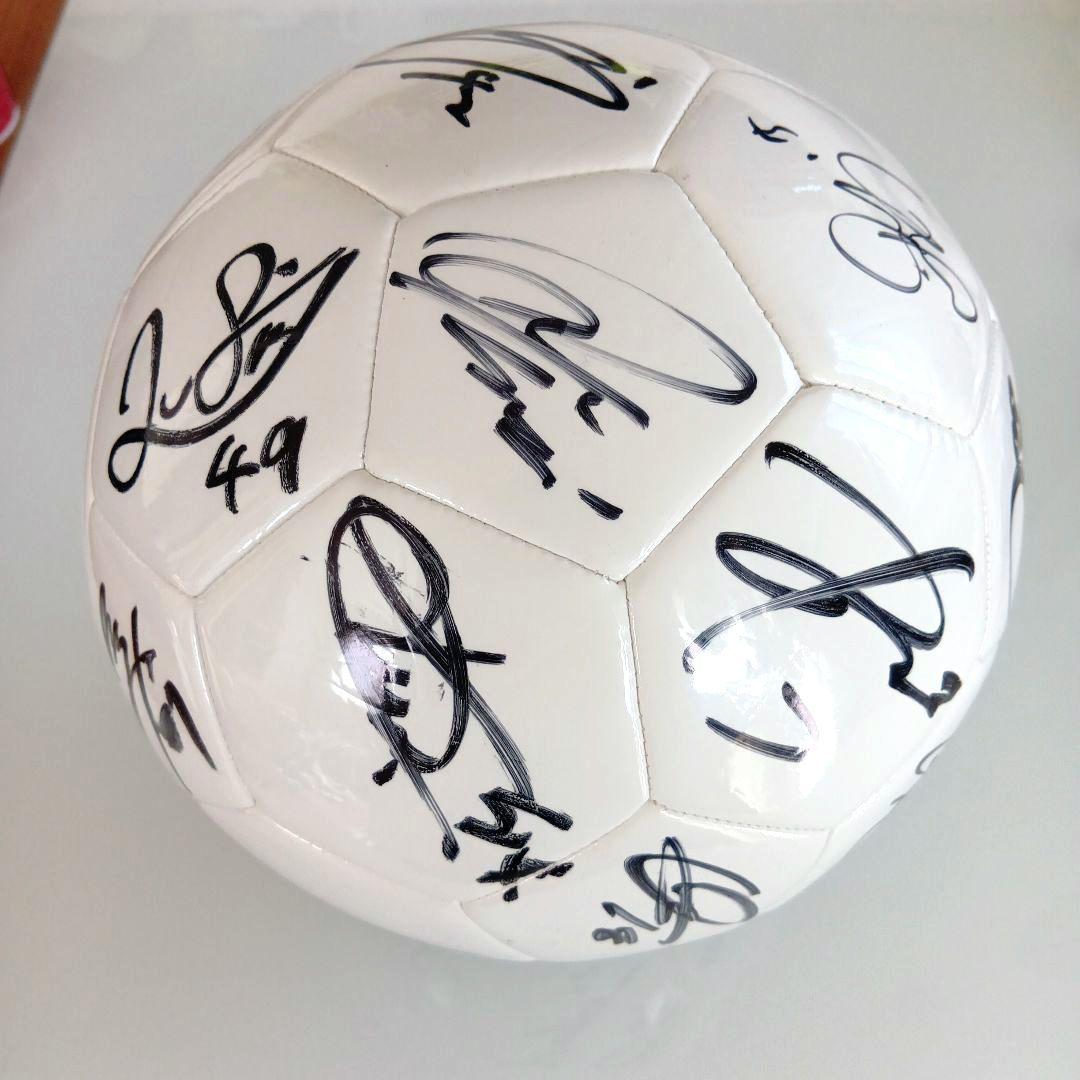 松本山雅 2025年複数選手直筆サイン入りボール 5号球