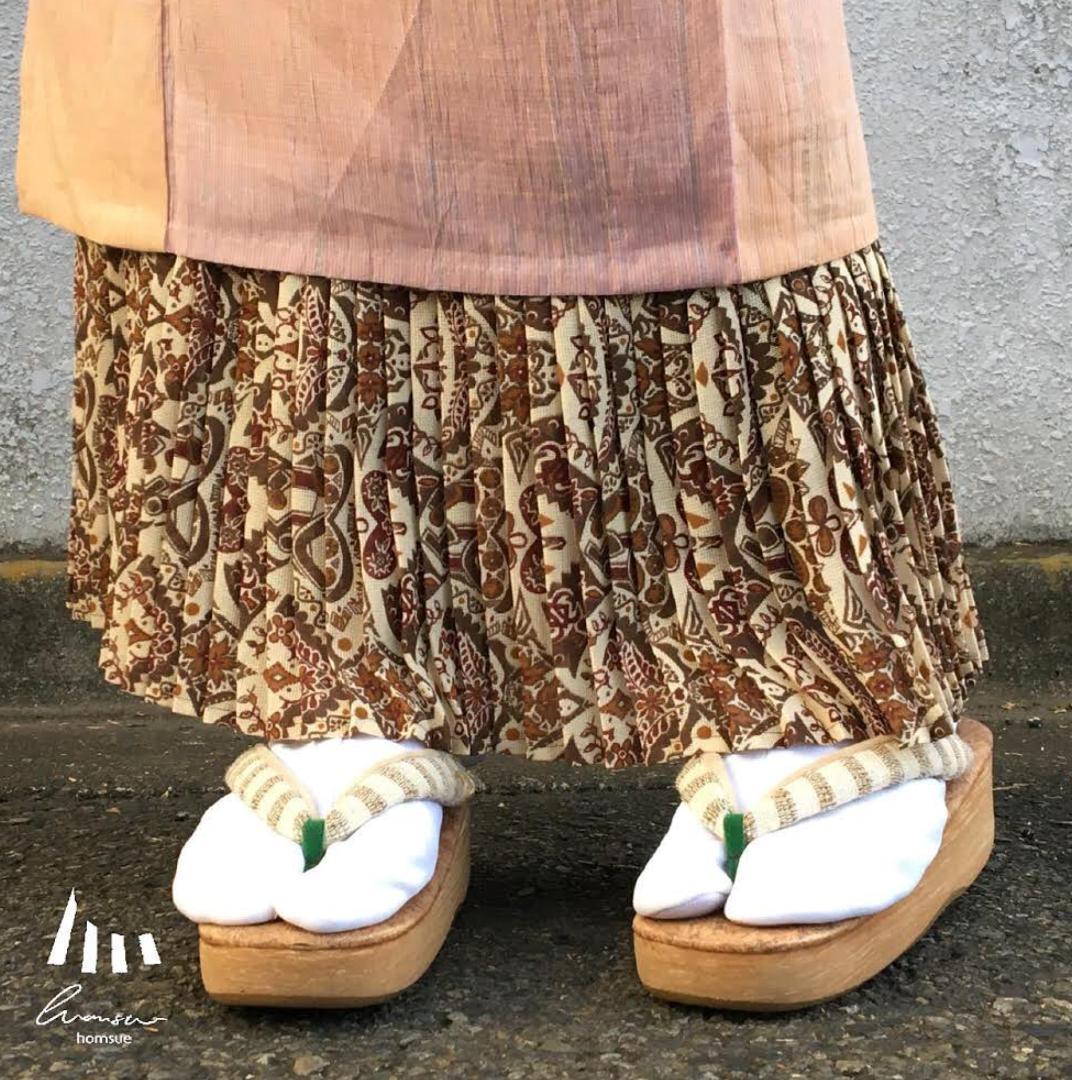 ホムシュヘム　エスニック　新品　Mサイズ