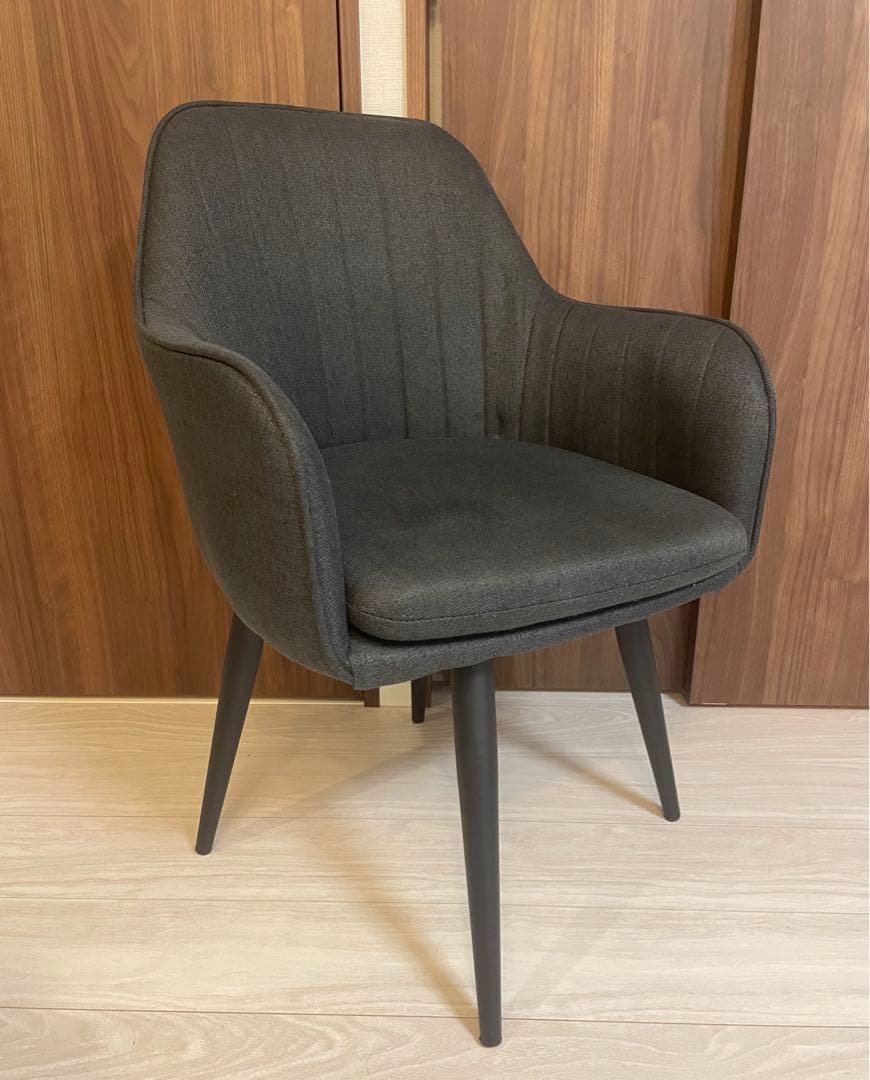 美品　ダイニングチェア 肘付き グレー チェア 回転式　椅子　イス