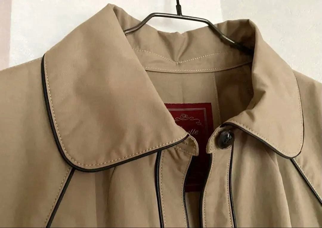 【未使用】Lisette ベージュ トレンチコート＊茶レザーのパイピング