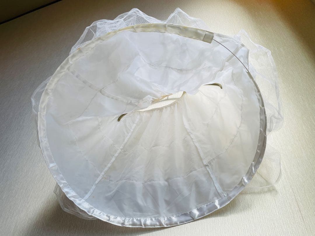 moonさま専用ビビディ ベルドレス 100〜110cm パニエ手袋＋白ケープ