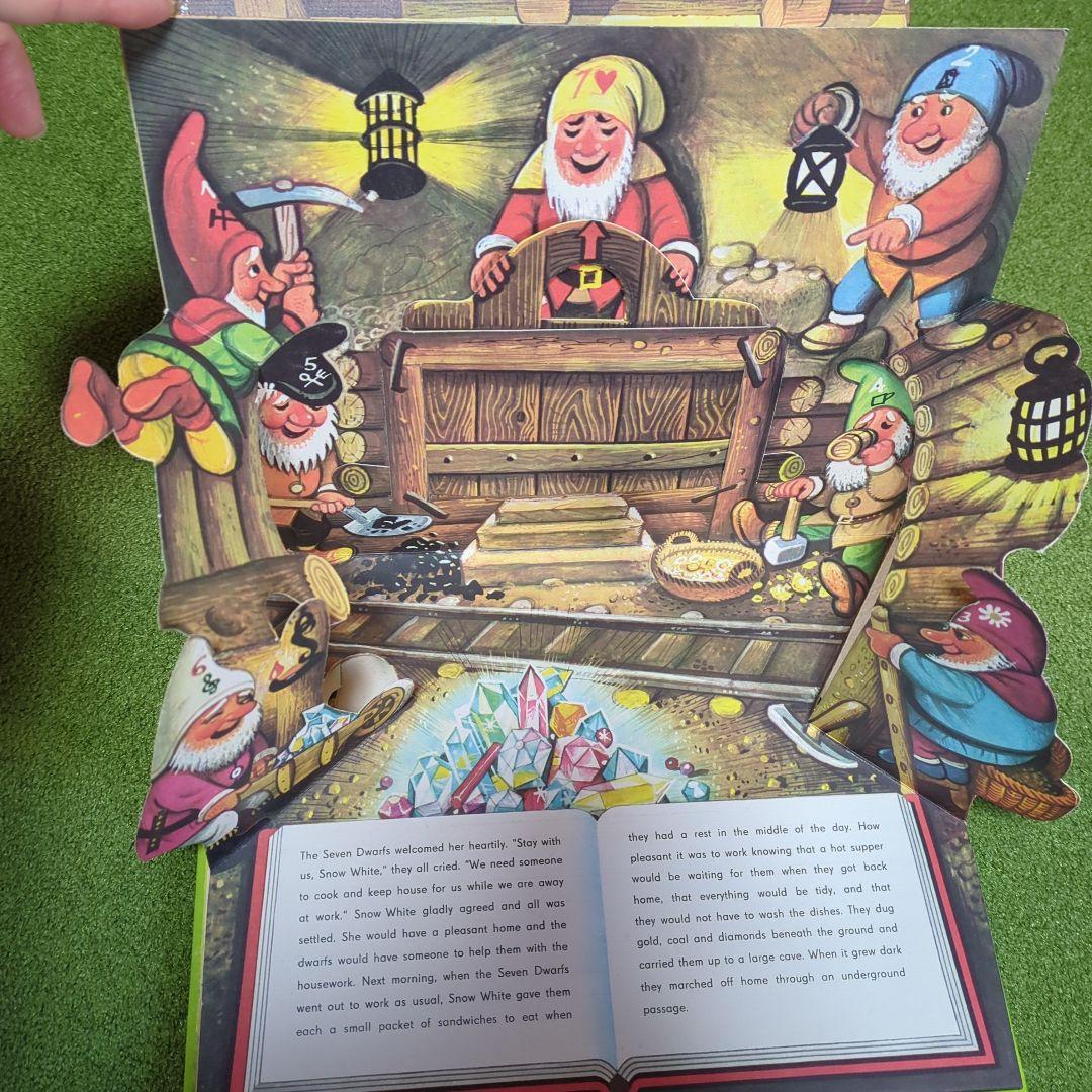 チェコの仕掛けヴィンテージ絵本　白雪姫