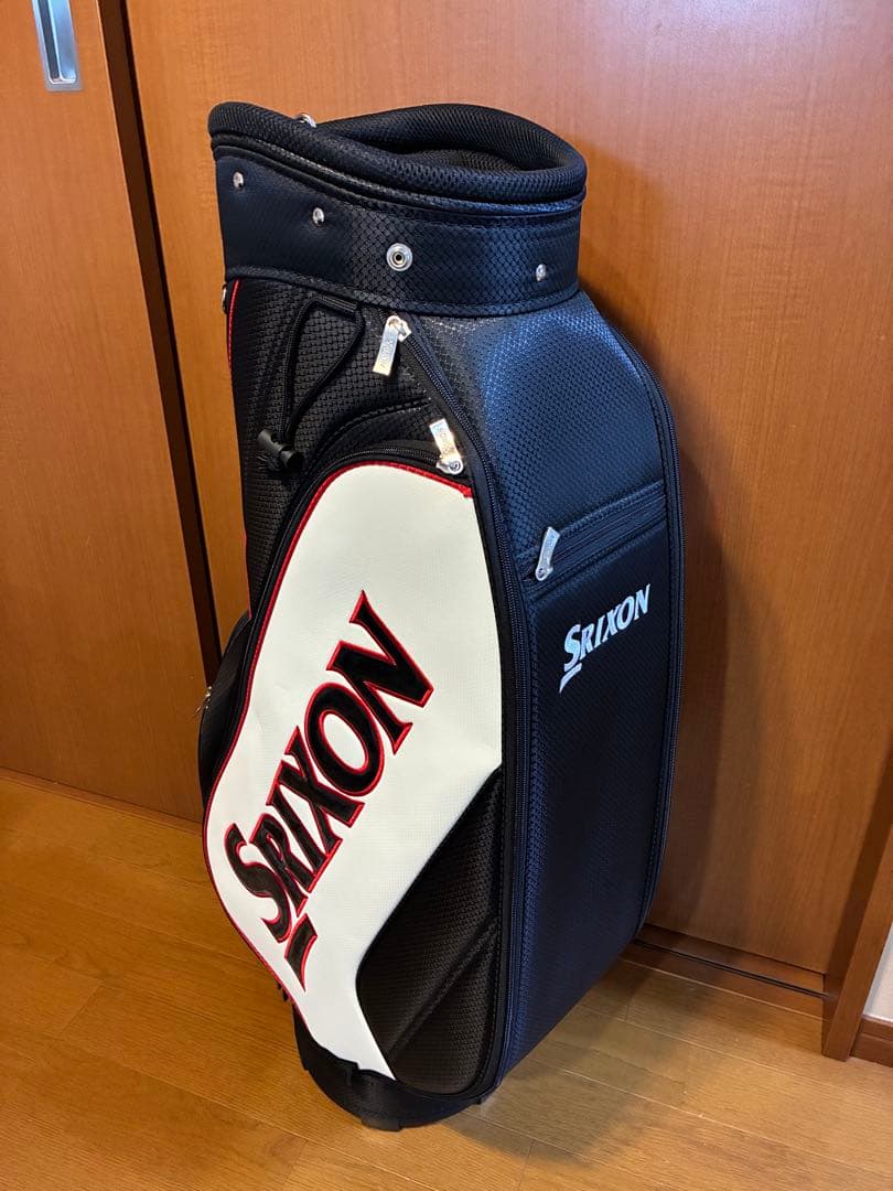 Srixon キャディバッグ 黒/白　GGC-S140G