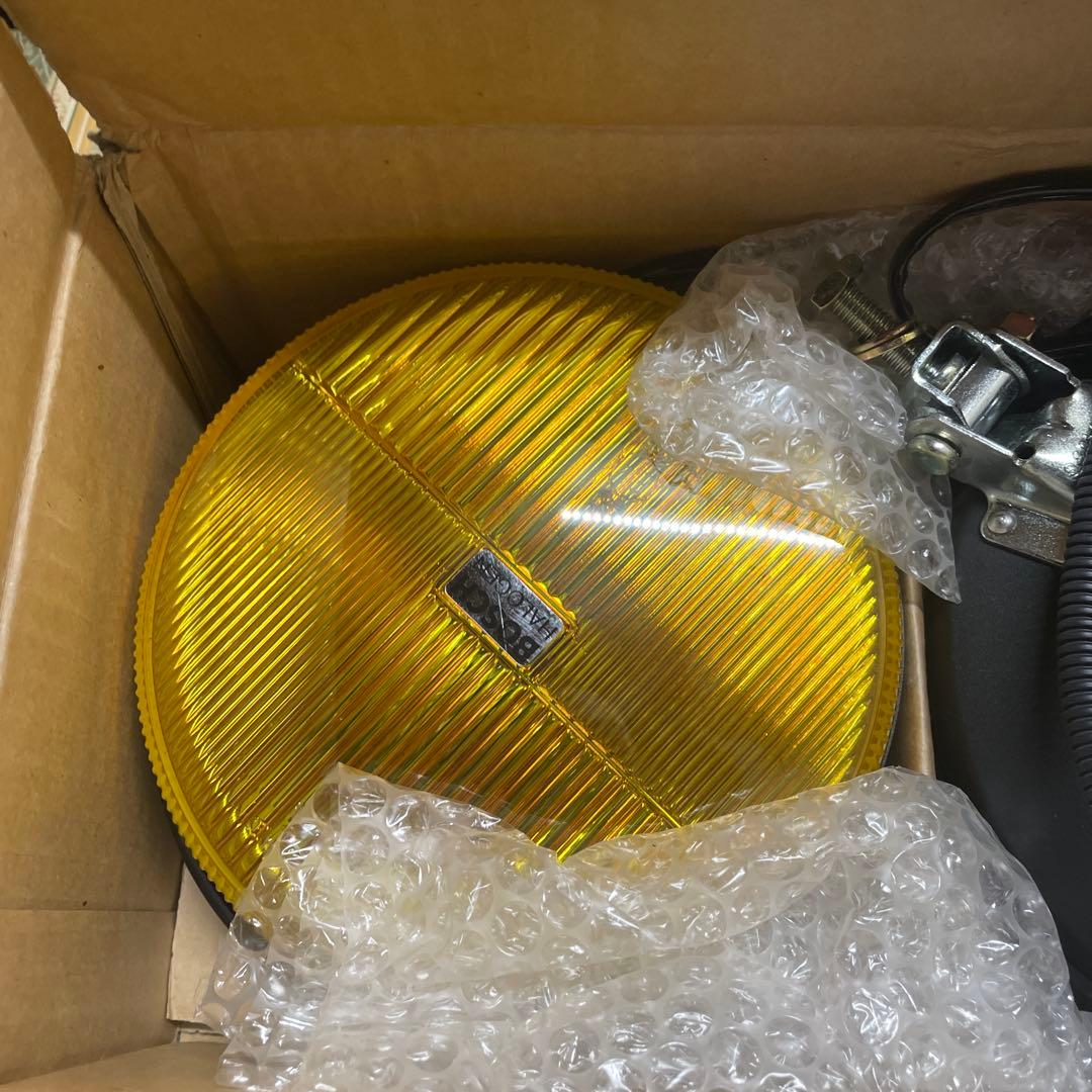 三菱純正　フォグランプ　パジェロ　ボッシュ