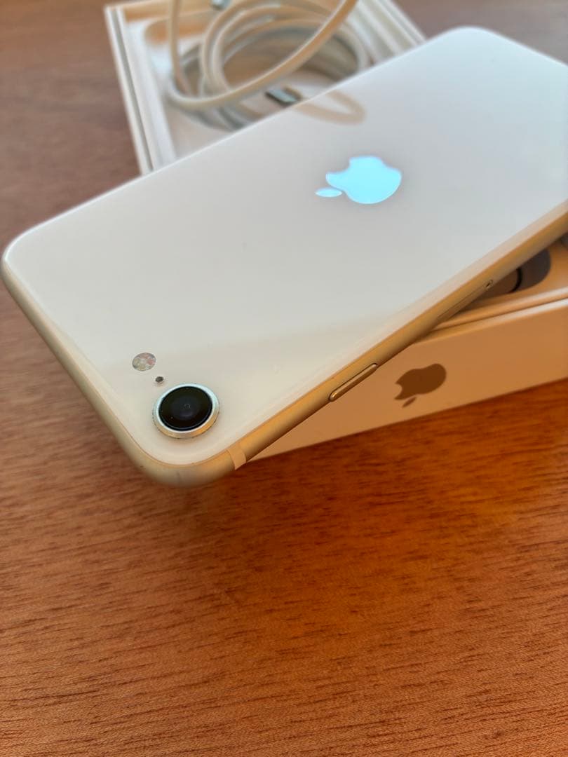 iPhone se 第2世代