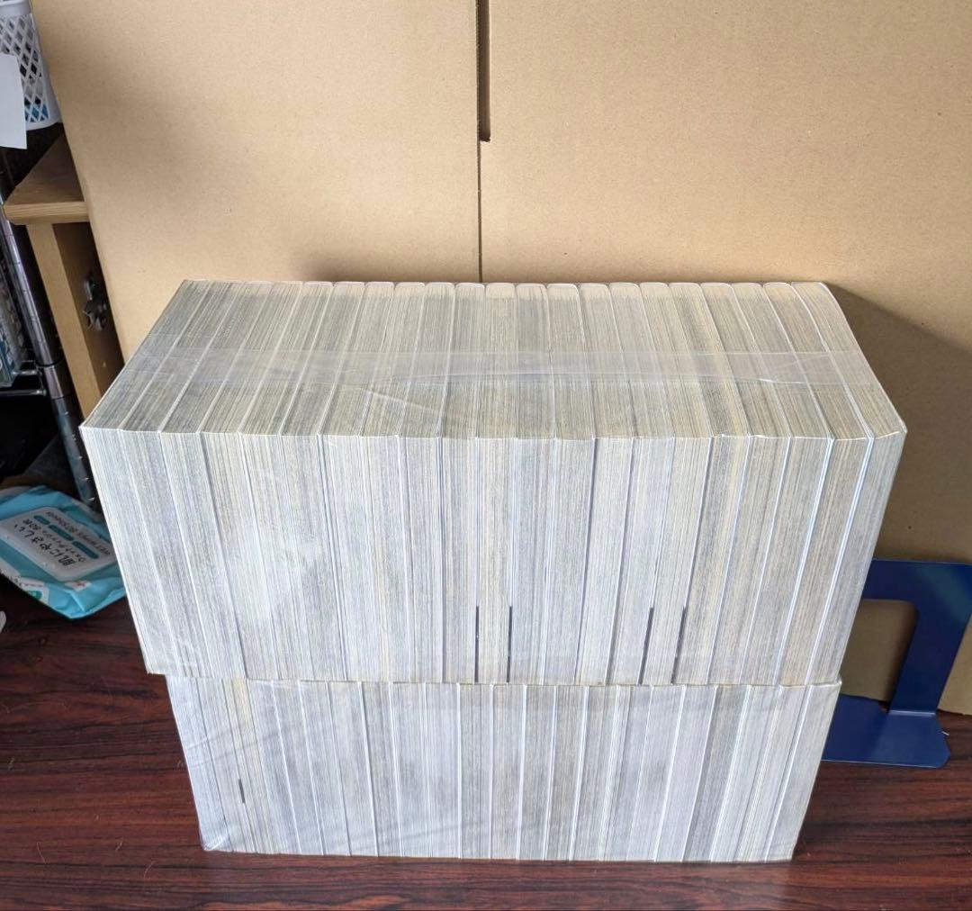 美品多数　新装版　ベルセルク　全巻　1-43巻