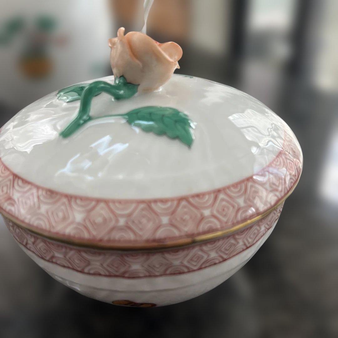 ヘレンド　シノワズリーポットとお茶碗蓋付き2つ