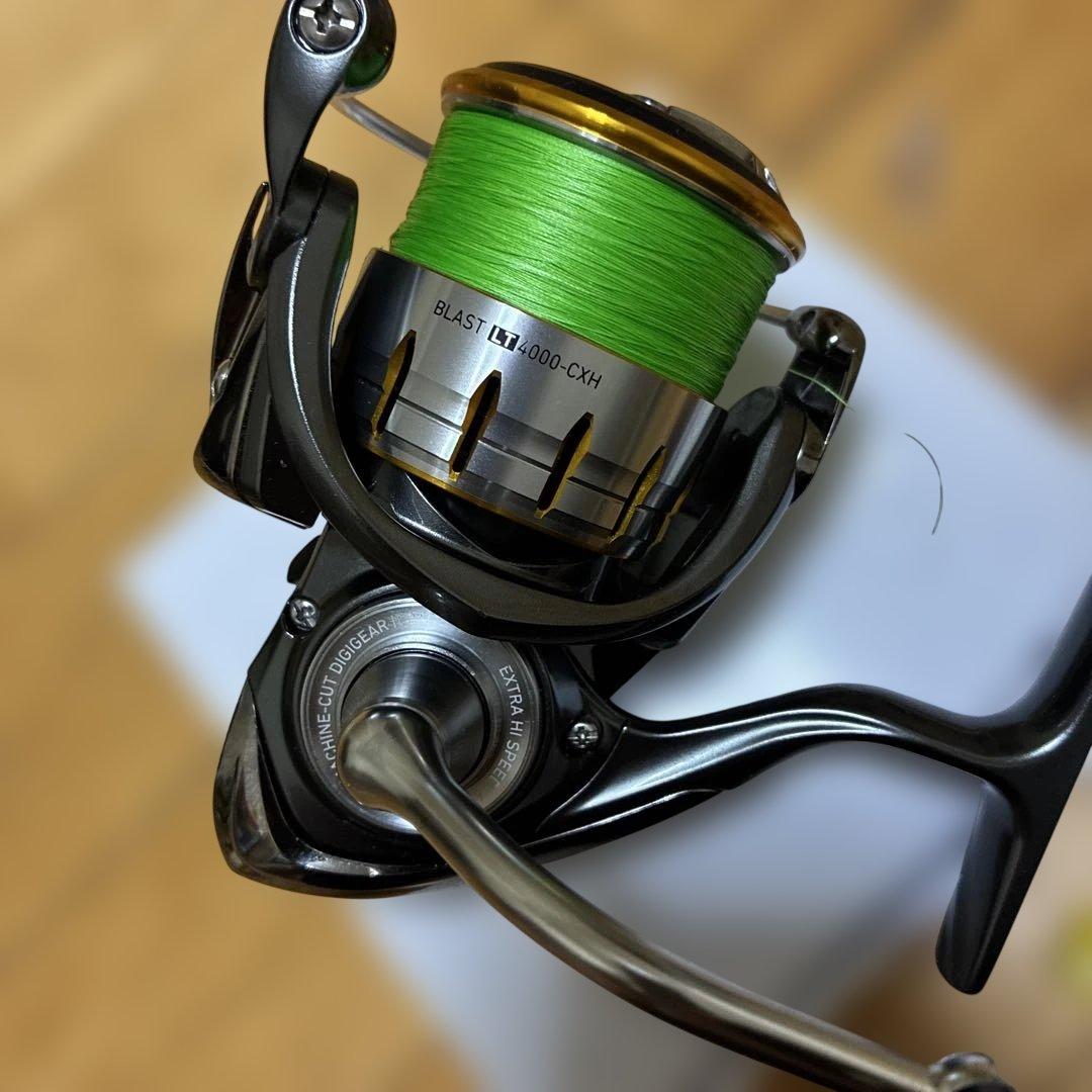 ダイワ　18ブラストlt4000cxh フルベアリング 動作良好