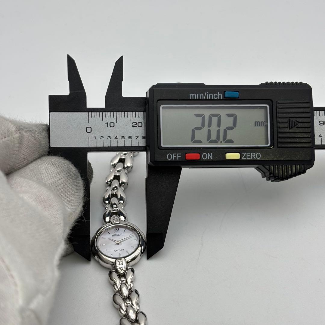 稼働 SEIKO EXCELINE 腕時計 シェル ブレスウォッチ 2Pダイヤ