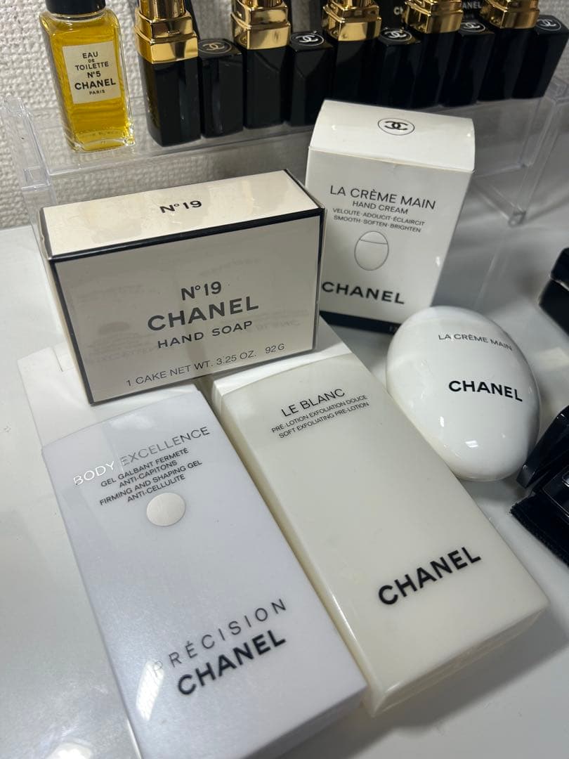 デパコス コスメ まとめ売り CHANEL 新品あり