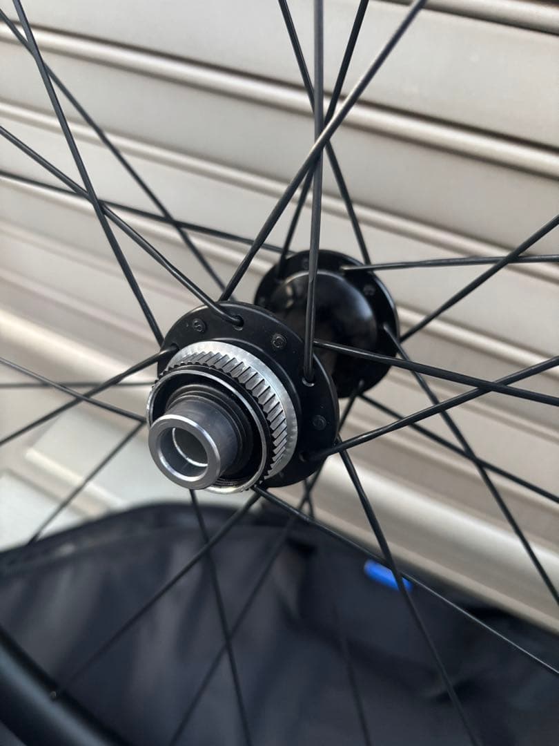 シマノ105 WH-RS710-C46-TL カーボンホイール前後セット