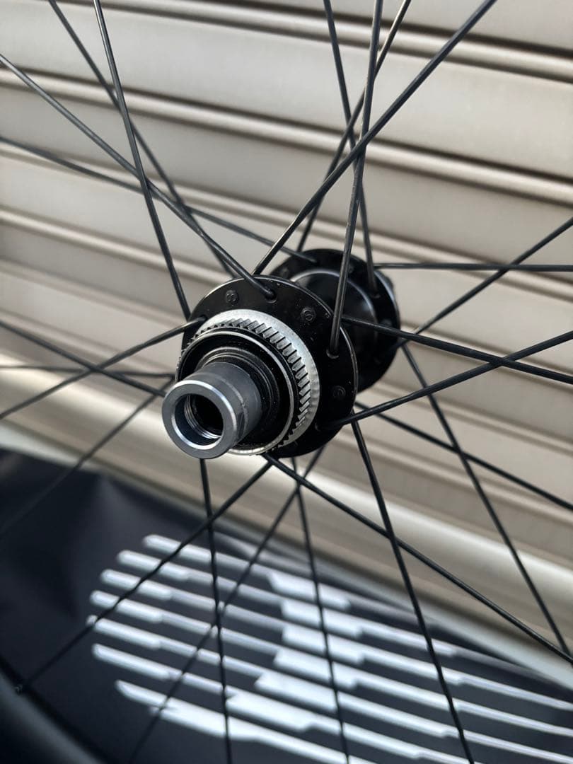 シマノ105 WH-RS710-C46-TL カーボンホイール前後セット